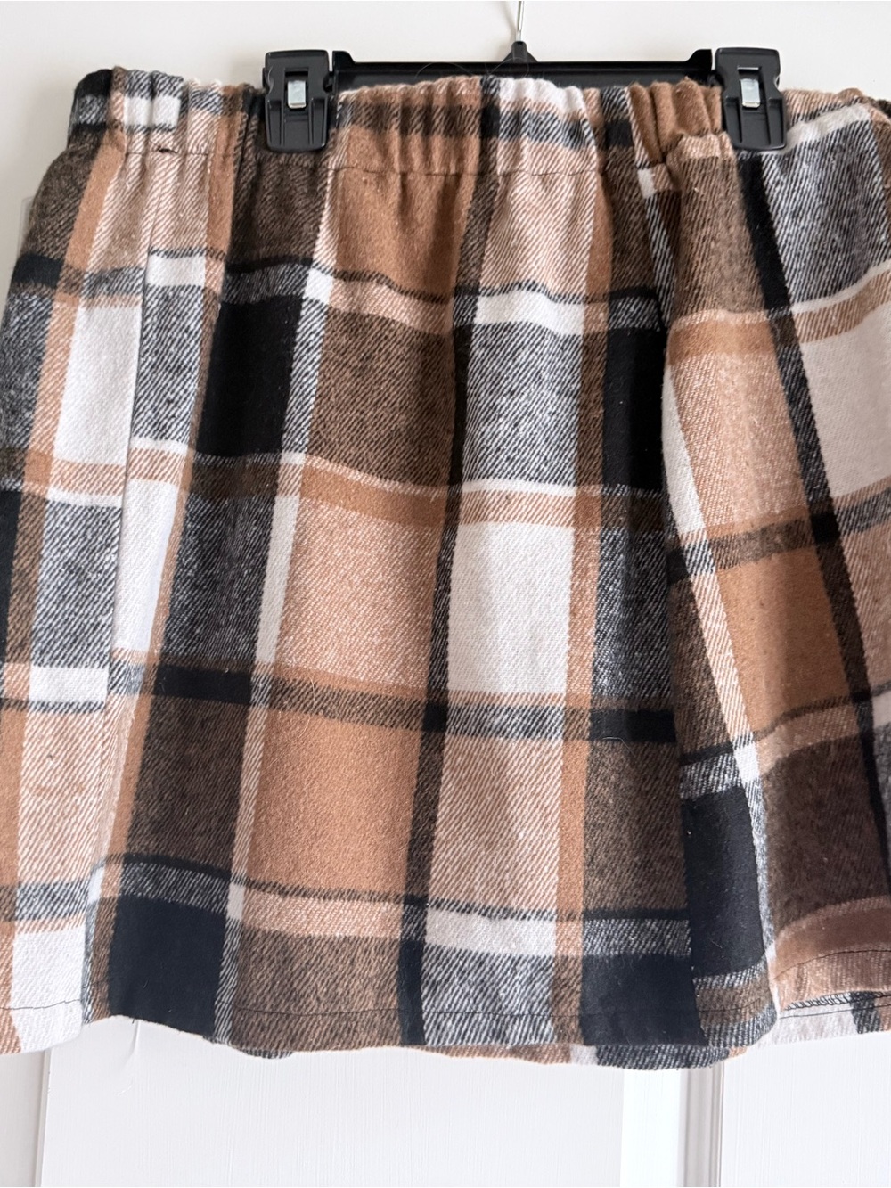 Woman’s Plaid Skirt